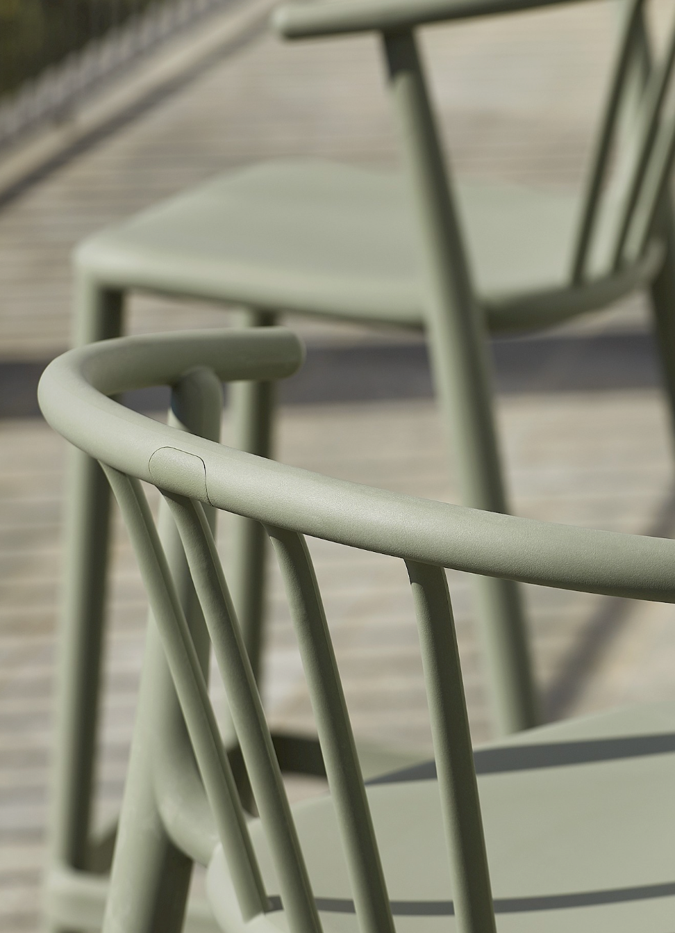 Woody Stool - Set of 12