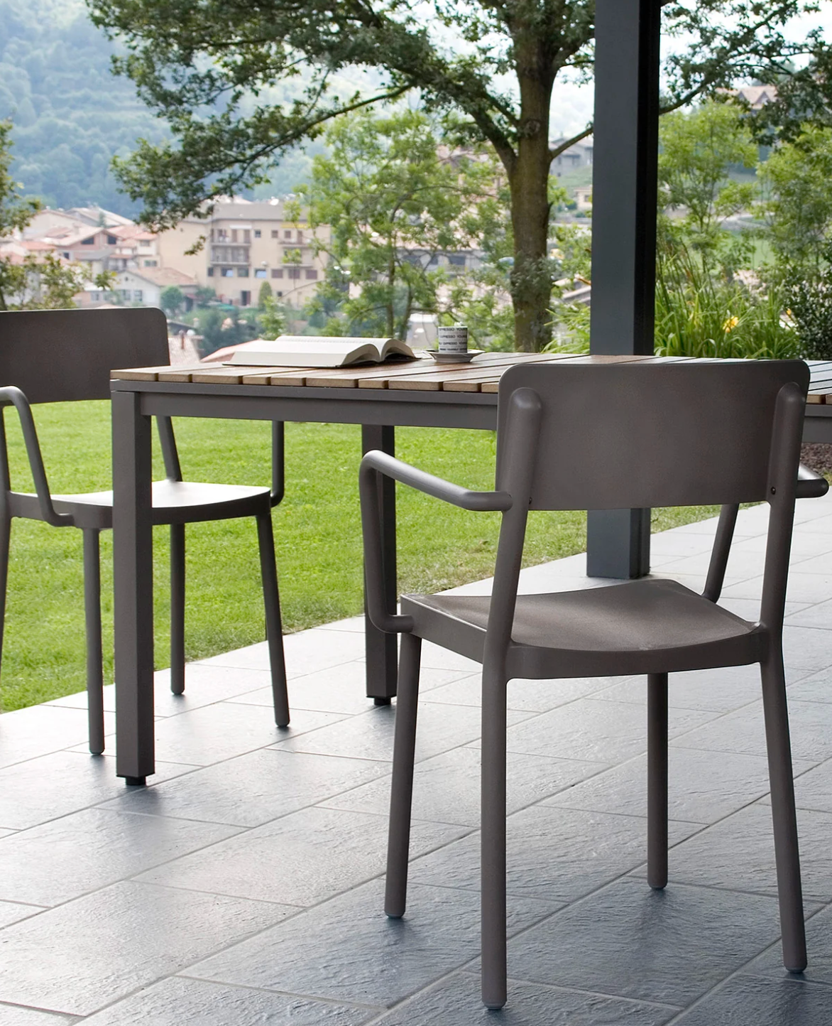 Lisboa Armchair - Set of 23